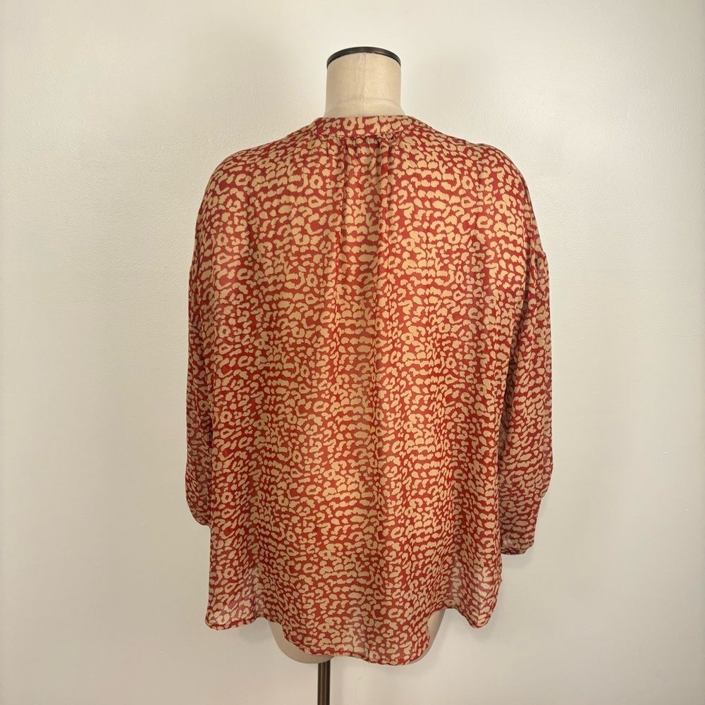 Hayden Los Angeles Size large Women's Blouse Sheer Animal Print Top - Picture 9 of 9